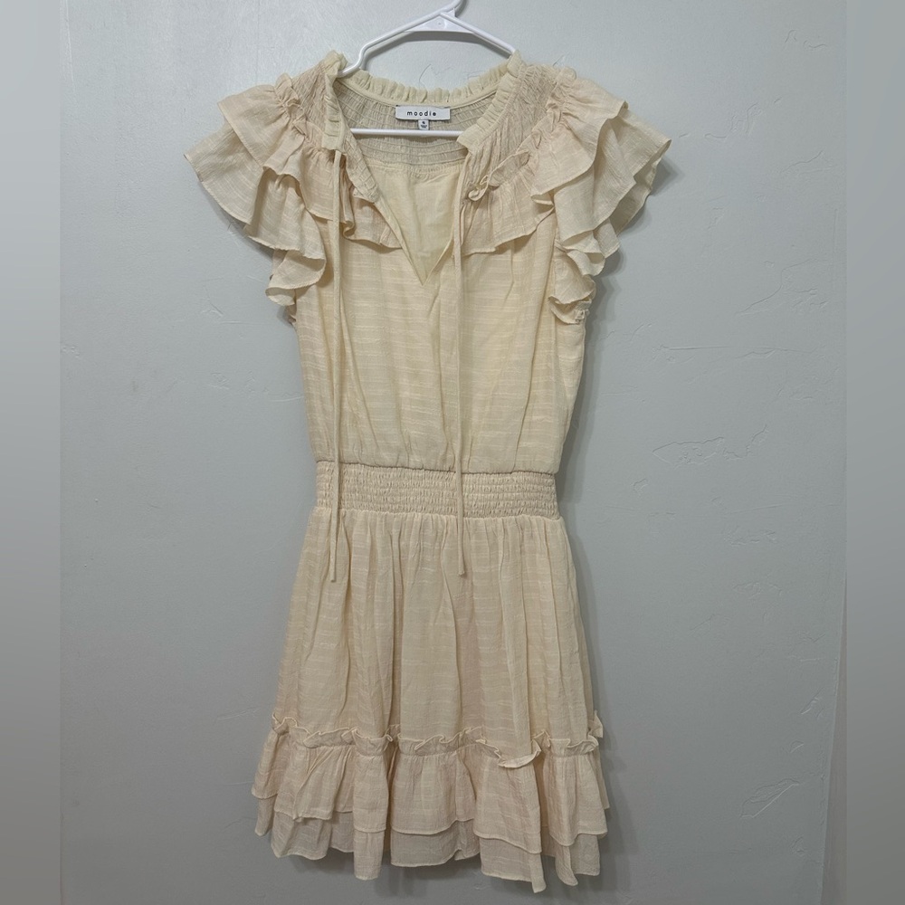Moodie Mini Dress Beige Size Medium